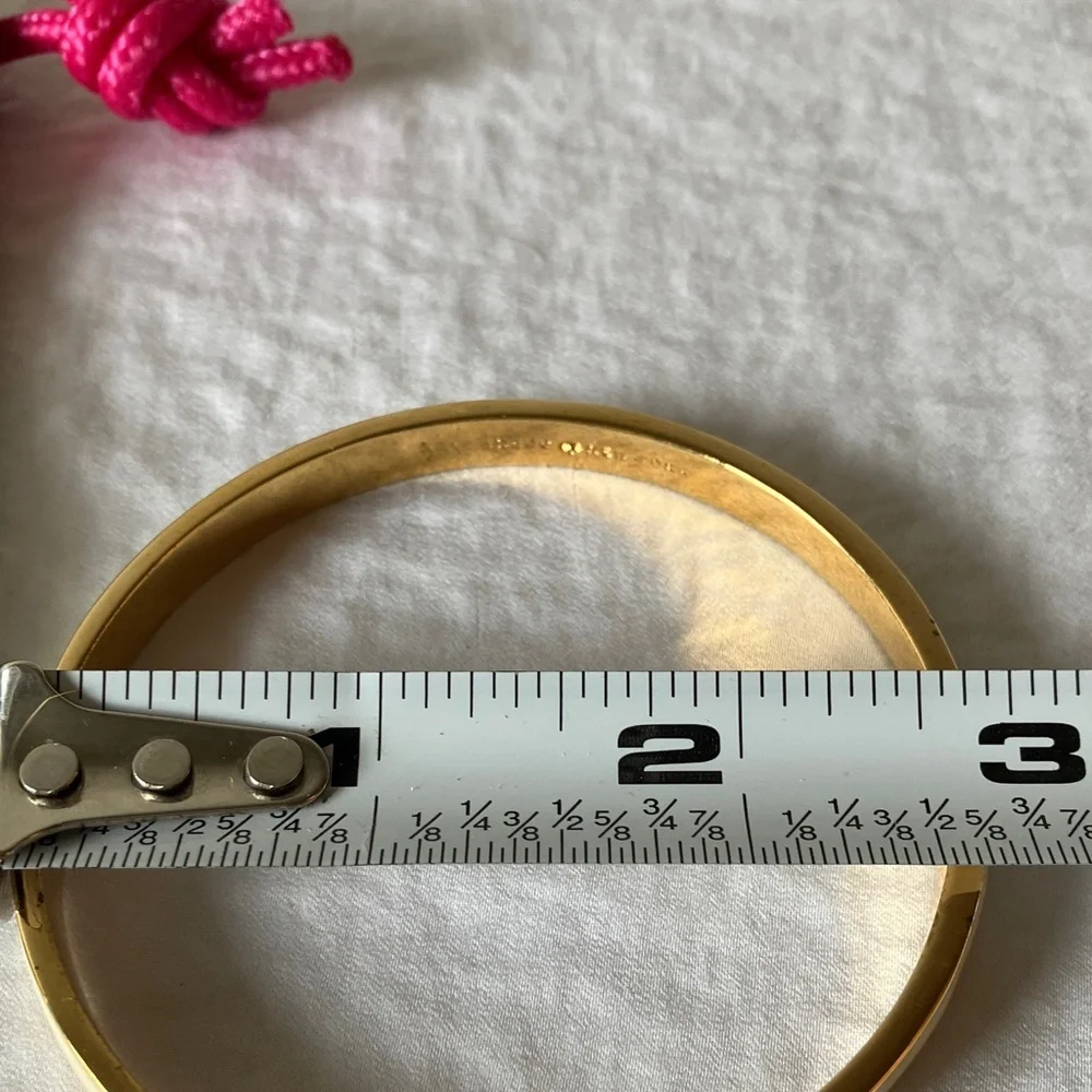 Kate Spade: “Take a Bow” Cream & Gold Tone Bow Bracelet & Dust Bag - Picture 5 of 11
